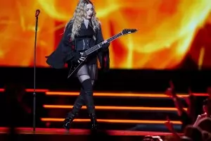 Мадона ще пее безплатно пред милиони в Рио