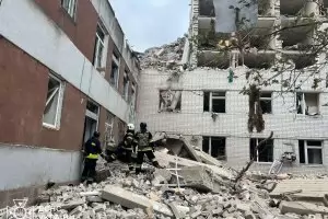 Руски ракети убиха 14 и раниха 61 души в Чернигов