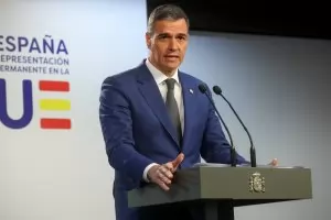 Премиерът на Испания се отказа от оставка
