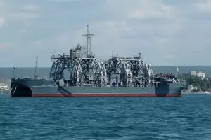 Украйна удари руски спасителен кораб в Крим