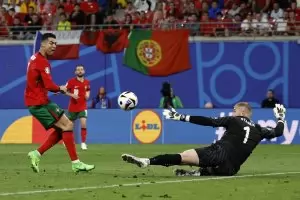 Португалия би драматично в нощ на рекордите