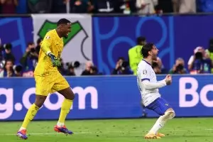 Франция принуди Роналдо да каже "сбогом" на европейските първенства