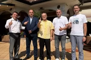 Доган е събрал депутати на среща