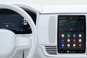 Google Maps вече показва входовете на сградите