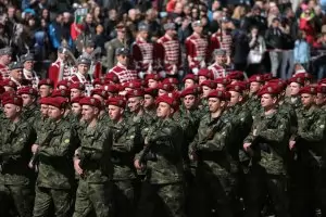 МО ще плаща добавка на разузнавачи с руски и сръбски