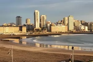 Командировка до Аржентина е най-новата общинарска саможертва