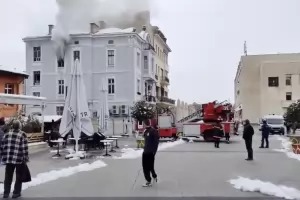 Мъж загина при пожар в емблематична къща в центъра на Пловдив