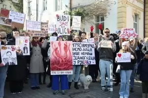 Сърби протестираха в София срещу властта в Белград