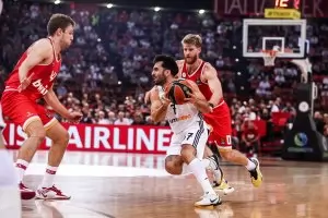 Везенков поведе "Олимпиакос" към разгром над "Реал"