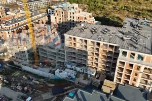 Сделките с жилища падат през първите три месеца на годината