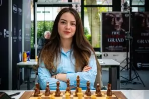 Салимова преполови "Гран при" с първа победа