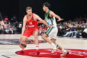"Фенербахче" стъпи за втори път на европейския баскетболен връх