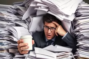 Администрацията става все по-голяма и спасение не дебне отникъде