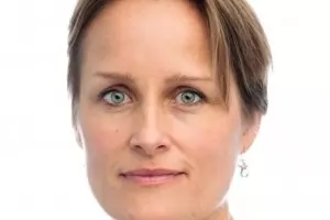 За първи път жена оглави британското разузнаване МИ6