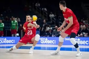 Волейболистите се опълчиха на световния шампион, но за кратко