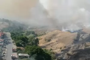 Голям пожар край Карнобат задейства BG-Alert