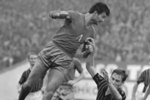 Георги Аспарухов попадна сред 100-те най-велики нападатели в света