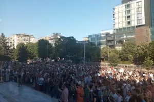 Варненци скандираха в защита на Коцев: Не ни е страх! Свобода!