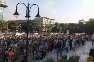 Кметът на Варна и още трима са обвинени като ОПГ за подкупи и пране на пари