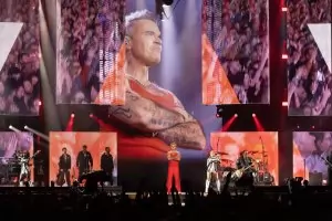 Роби Уилямс е кралят на бритпопа и го доказа в София