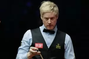 "Клуб 1000" прие четвърти член - Нийл Робъртсън