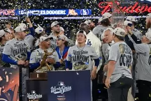 "ЛА Доджърс" изтръгна титлата в МЛБ за втора поредна година