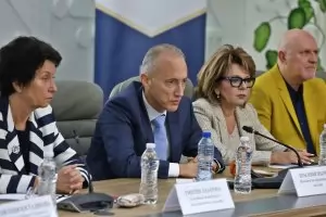 Образованието се връща към модела 4+4+4