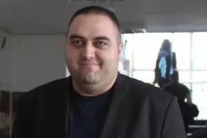 Прокуратурата поиска връщане в ареста на училищния директор