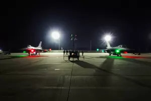 В България пристигнаха последните два от първите 8 F-16
