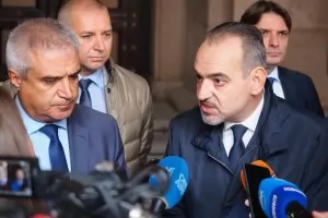 Работодателите зоват президента да сезира КС за удължителния бюджет