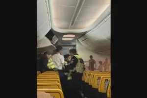 Заради пиян българин самолет от Лондон за София се приземи в Мюнхен