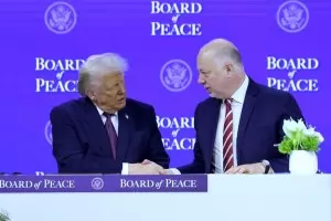 България уведоми Тръмп, че няма да
спазва временно Устава на Съвета за мир