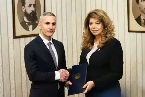 Гюров ще поиска мерки срещу "узурпатора на прокуратурата"