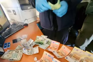 ГДБОП хвана суперкачествено фалшиво евро от Турция