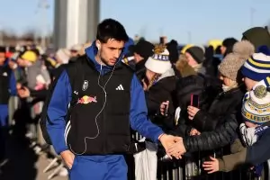 Най-силният мач на Груев помогна за победа на "Лийдс"