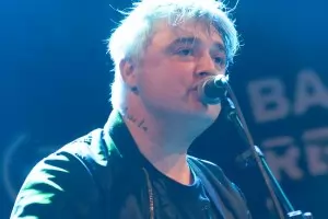 Легендата на британския инди рок Пийт Дохърти идва в София