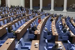 Парламентът даде бърза писта на втората пенсия