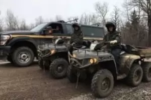 През 2022 г. агенти на ДАНС под прикритие са се срещали с НПО от "Петрохангейт"