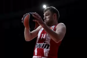 Везенков е лидер в класацията за MVP на Евролигата