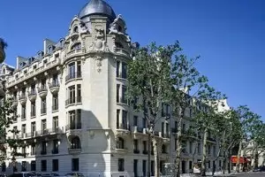 Разследването "Епстийн" доведе френската полиция до банка "Ротшилд"