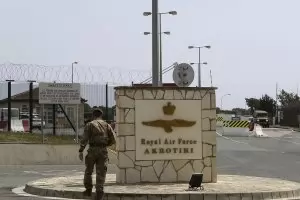 Иран изстреля ракети към Кипър