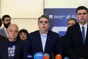 ПП и ДБ правят последен опит за единство утре