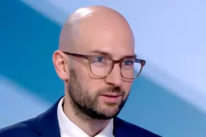Скъпите горива вече носят 50-60 млн. евро повече приходи от ДДС