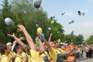 Всяка фирма, както и всяко общество, се крепи на почтените хора