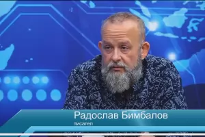 Руският патриарх Гундяев унижи Радев, а той сега го защитава