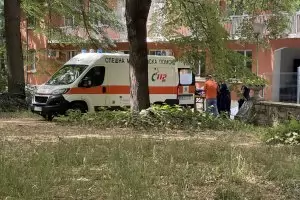 Дете и баща му паднаха от атракцион в Антоново