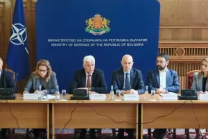 Военният министър: България няма да дава повече оръжие на Украйна