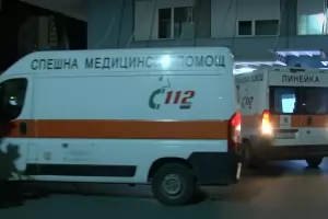 Гранична полиция откри в бус 33-ма бедстващи мигранти