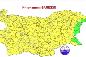 И днес е в сила жълт код за бури и градушки
