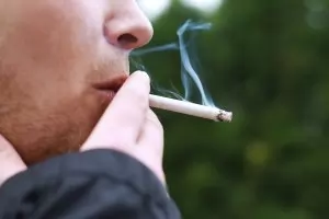 Испания забранява пушенето на плажове, тераси и край обществени сгради
